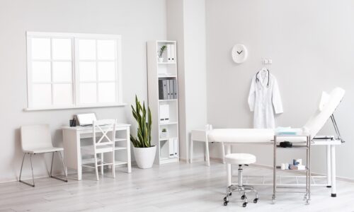Die richtige Therapieliege für Ihre Praxis auswählen: Ein Leitfaden
