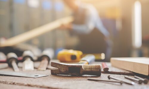 Wie bekommt man junge Leute in die Handwerksbranche? – Ein Ratgeber