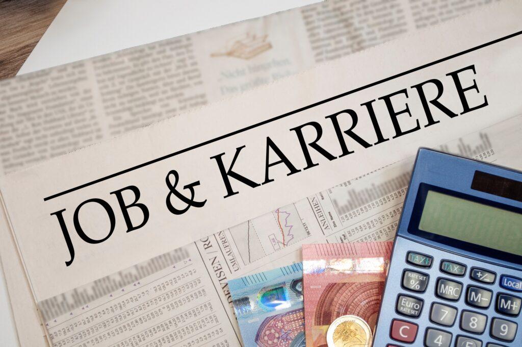 Zeitung mit Karrierefokus und Finanzen | Ghostwriter Agentur